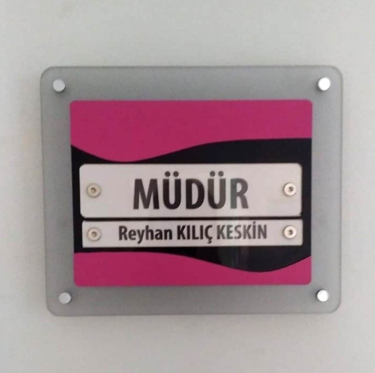 Birim İsim tabelası